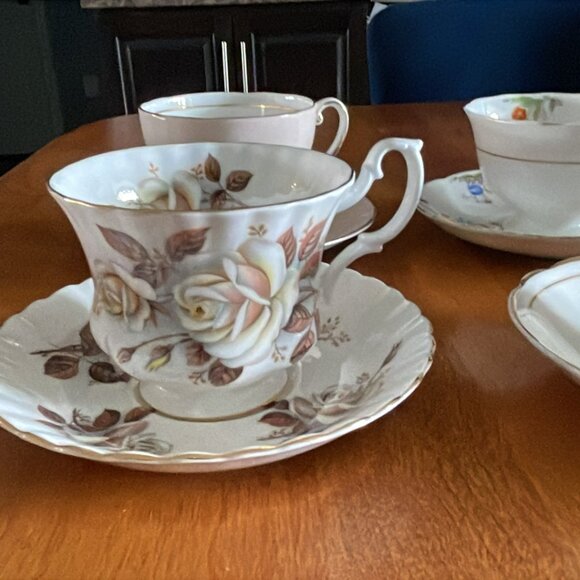 Tea Cup Bundle - Royal Albert, Royal Standard Fine China - Picture 7 of 16